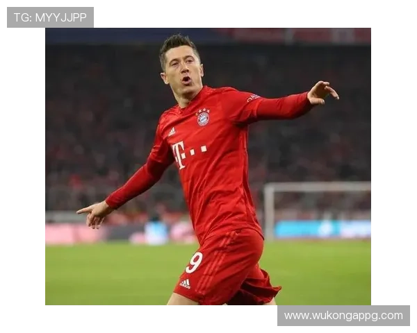 伊萨克 vs 凯恩：全面中锋与技术中锋的对比