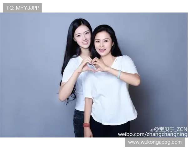 张常宁在家吃顿饭，光水果拼盘就顶我半个月工资