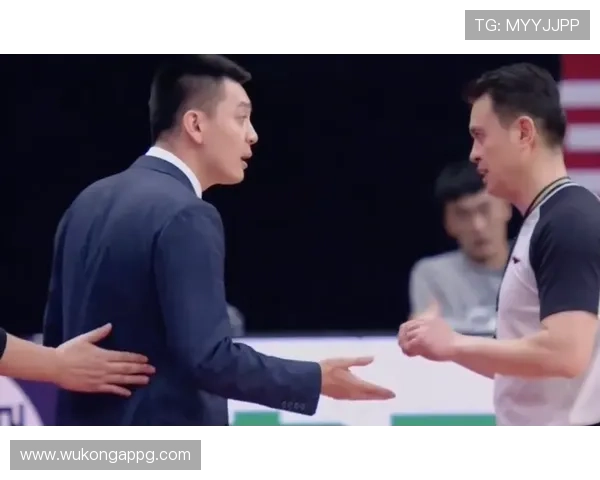 肘部动作是否构成犯规？裁判如何界定有意与无意