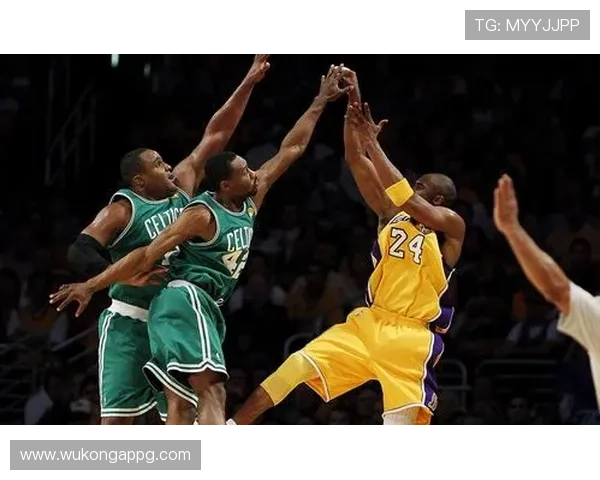 约翰·斯托克顿传球助攻效率领先乔丹，关键时刻组织能力显著提升球队进攻节奏